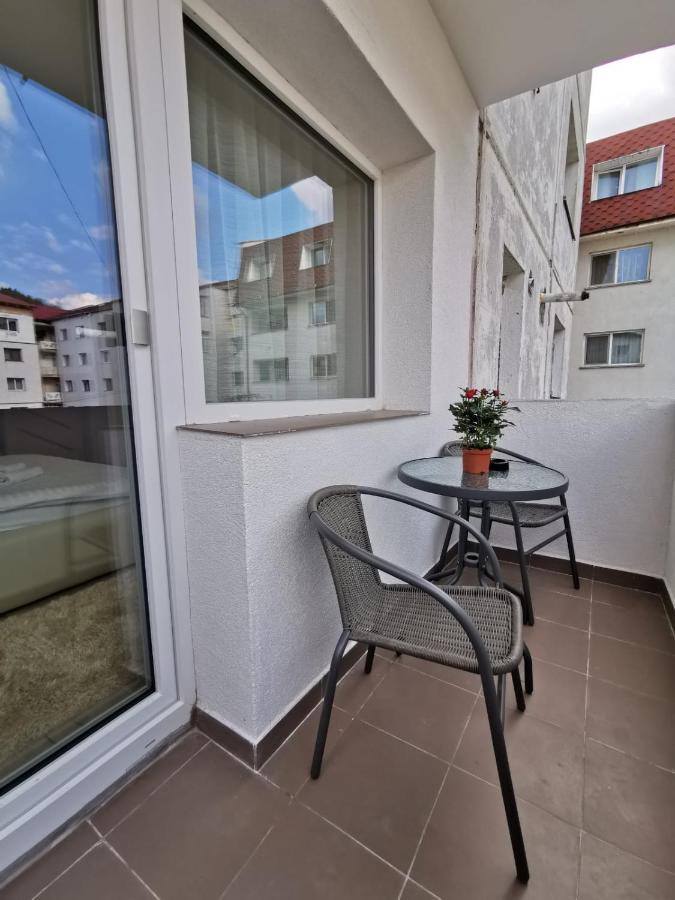 Apartament Gold Luxury Daire Tîrgu Ocna Dış mekan fotoğraf